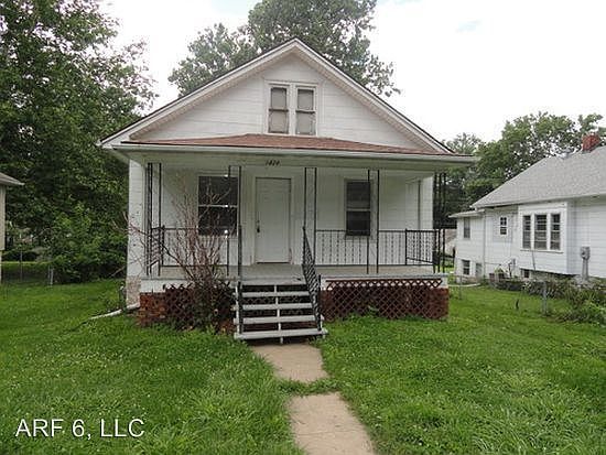 1st image of 1428 S Hardy Ave