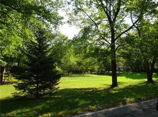 Morgan Rd, Ravenna, OH 44266