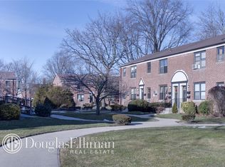 196-59 73rd Ave #A, Queens, NY 11365