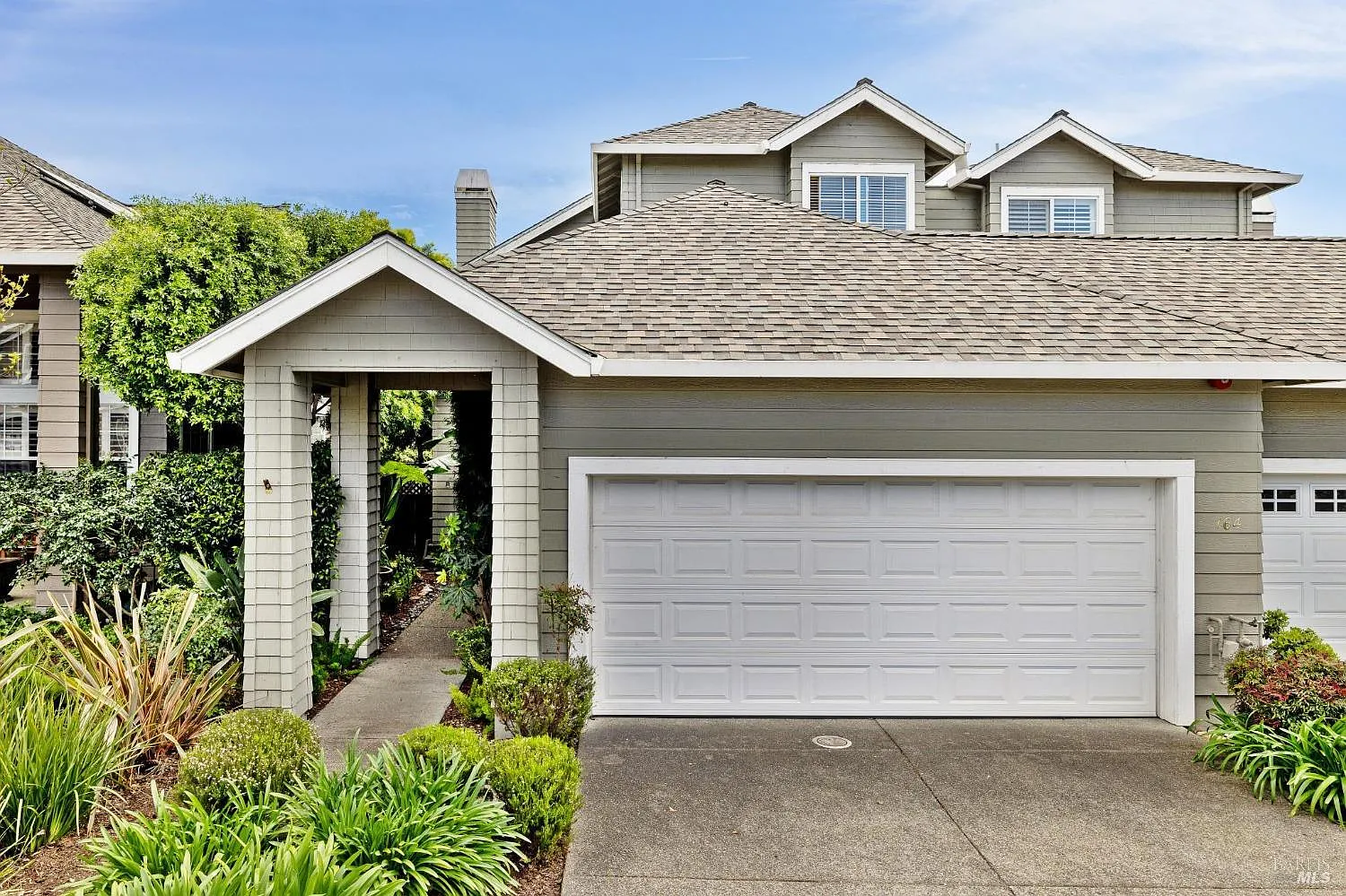 164 Baypoint Drive photo 1