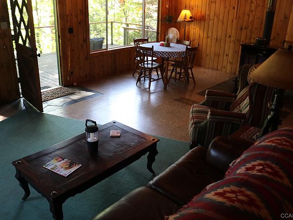5th image of 469 Blackbird Ln