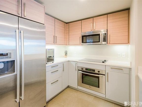 5th image of 555 4th St Unit 704