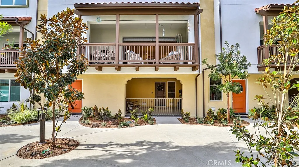 2 bed, 1404 sqft, $5,500 — Photo 3