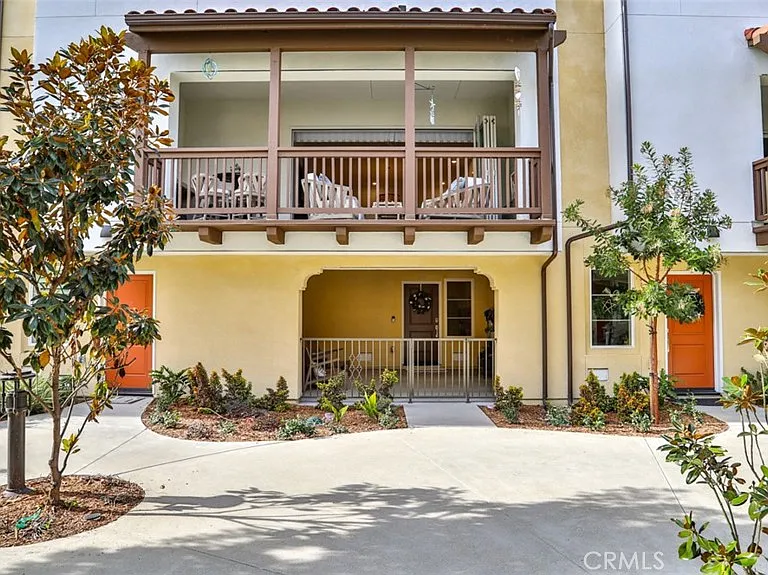3319 Doheny Way — Photo 3