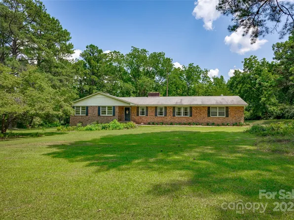 904 State Highway 200, Winnsboro, SC 29180