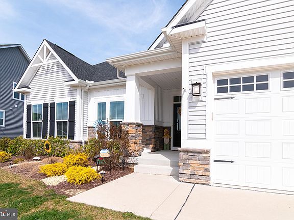 3rd image of 31316 Topsail Dr