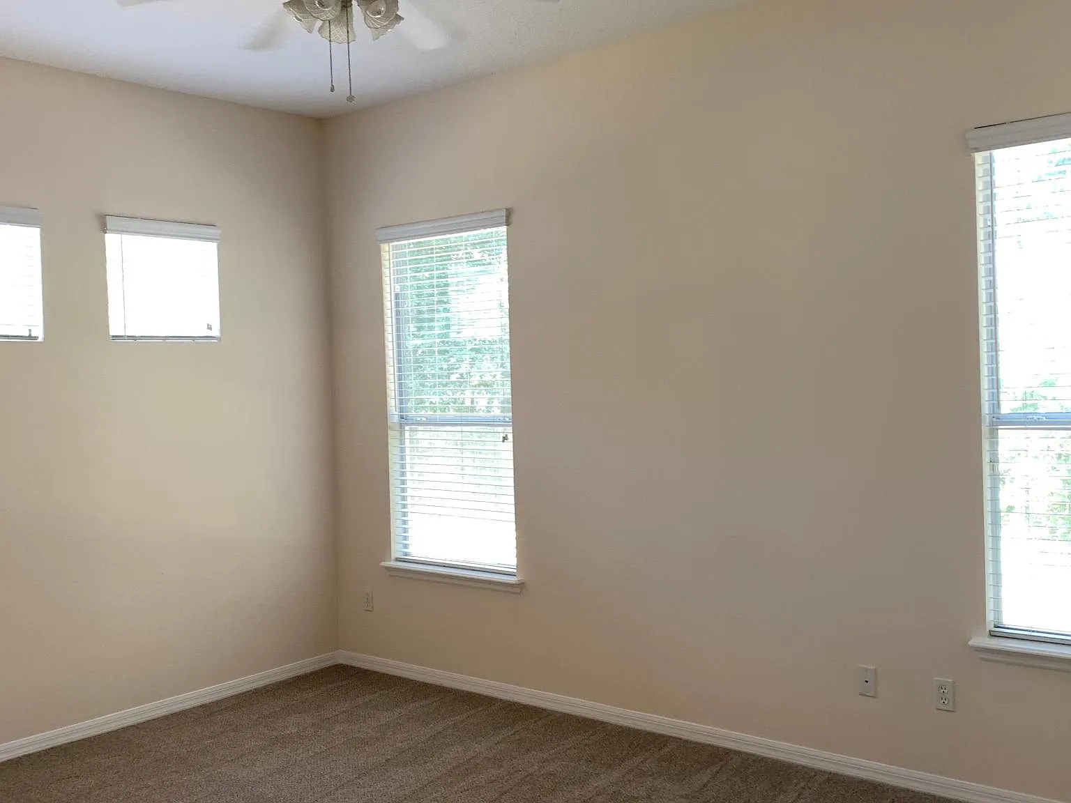 1315 Tom Morris Dr — Photo 4
