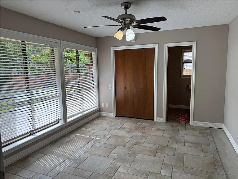 3414 Wooddale Ln — Photo 22
