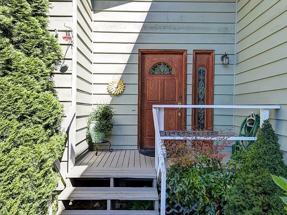 2nd image of 11929 84th St NE