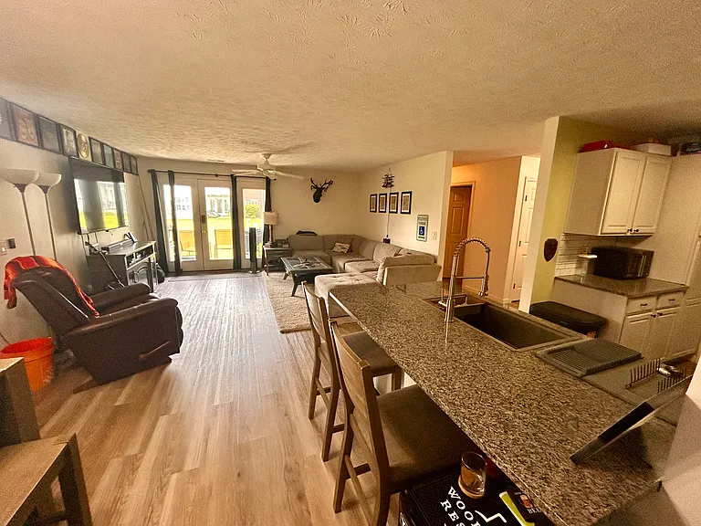 3129 Crestmont Ln #102 — Photo 16