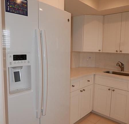 5th image of 3050 N Palm Aire Dr APT 606