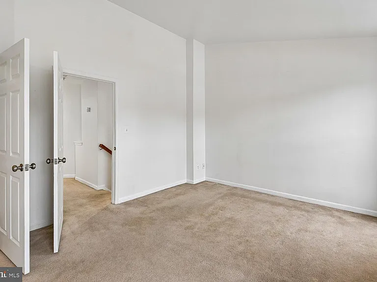 9457 Birdhouse Cir #40 — Photo 34