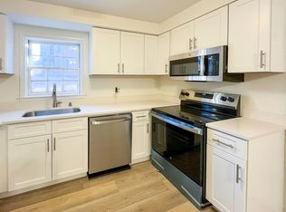 Apartments Near Stonefield, Charlottesville, VA 22901