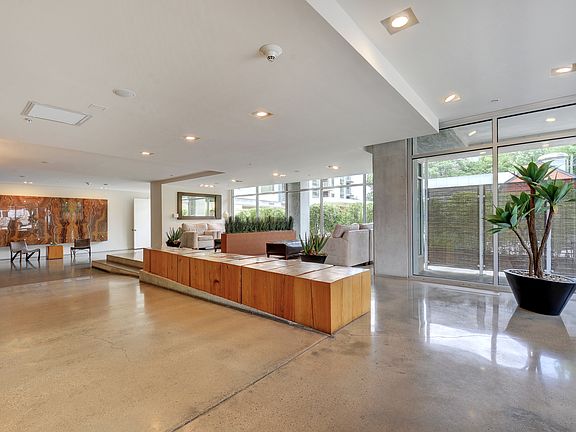 3rd image of 210 Lee Barton Dr Unit 220