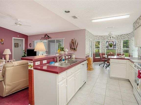 4th image of 32751 Timberwood Dr