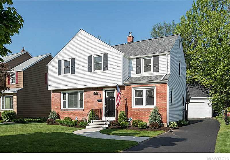 1st image of 195 Hamilton Dr