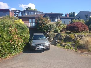 10018 Richwood Ave NW, Seattle, WA 98177