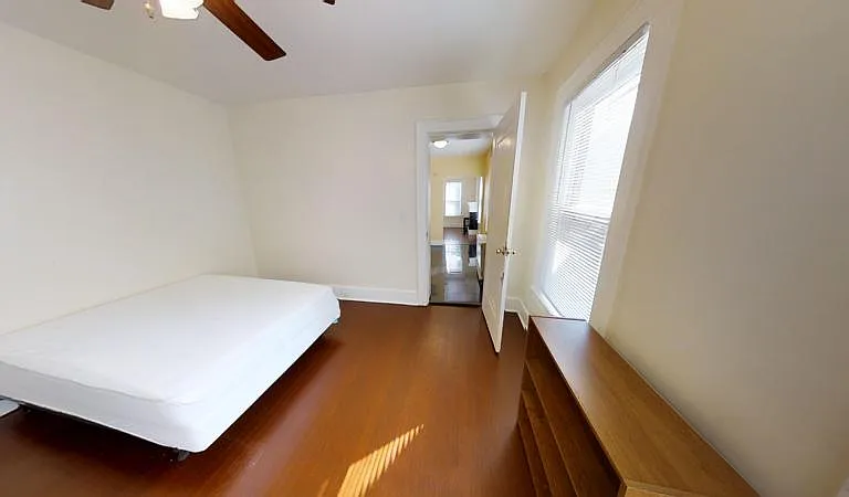 1929 E Genesee St #6 — Photo 12