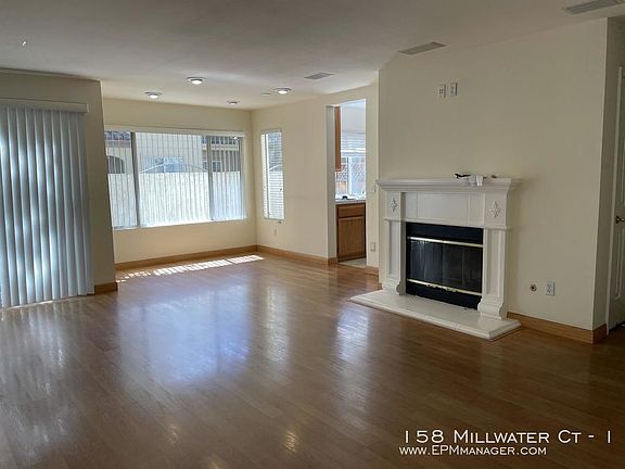 4th image of 158 Millwater Ct #1