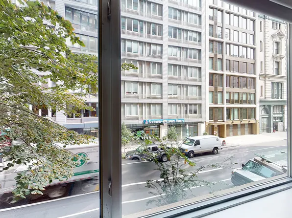 120 W. 21st image 3 of 9