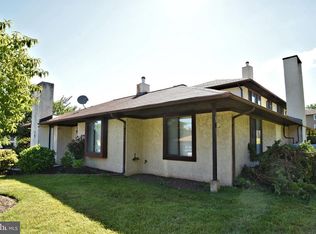 77 Queens Cir, Chalfont, PA 18914