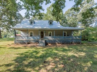 933 Alto Mud Creek Rd, Alto, GA 30510