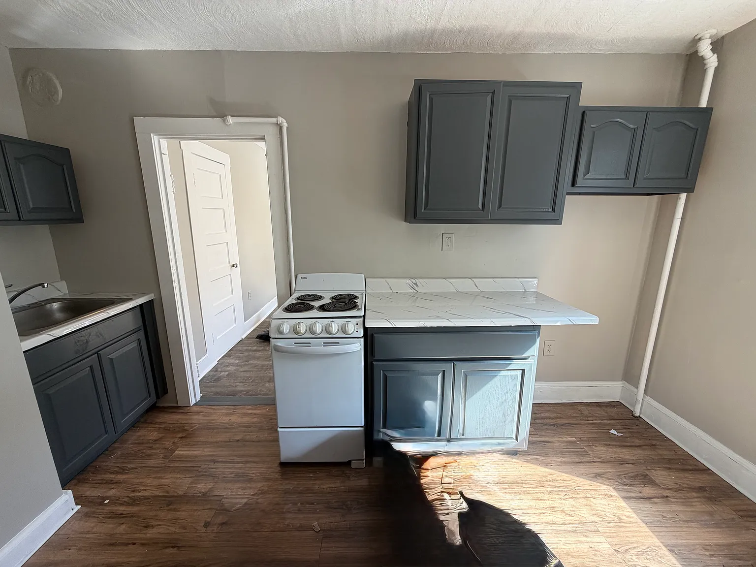 1 bed, $1,395 — Photo 1