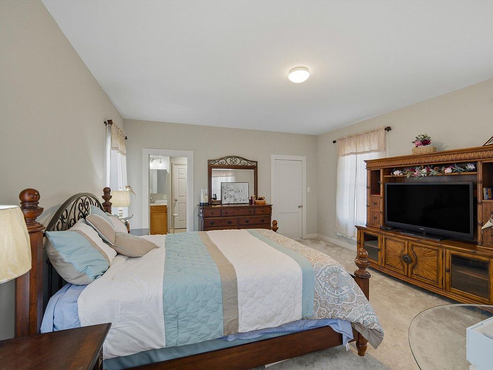 40th image of this home