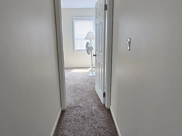 209 Cedar St #E2 — Photo 20