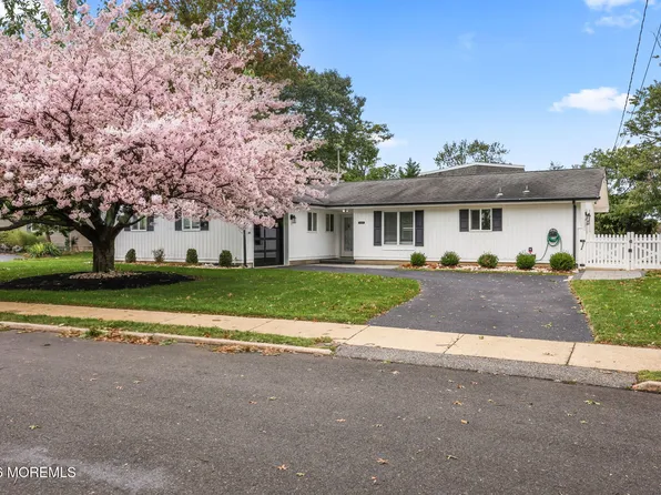 20 Middle Lane, Long Branch, NJ 07740