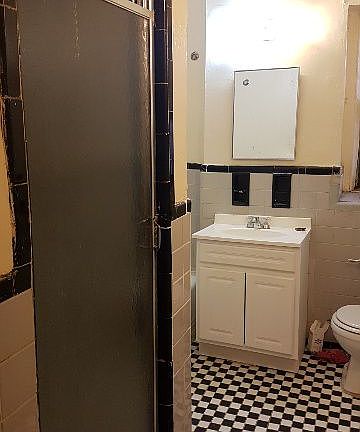 4th image of 45 Tennis Ct APT C2