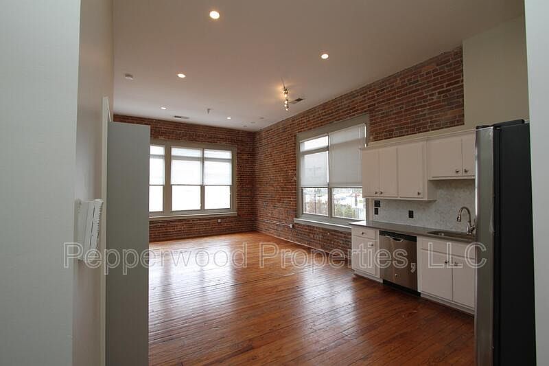 1st image of 149 S Daniel Morgan Ave APT D