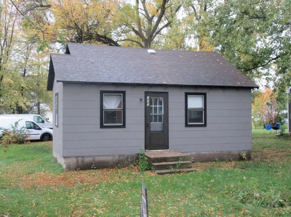 205 W Menage Ave, Lakefield, MN 56150