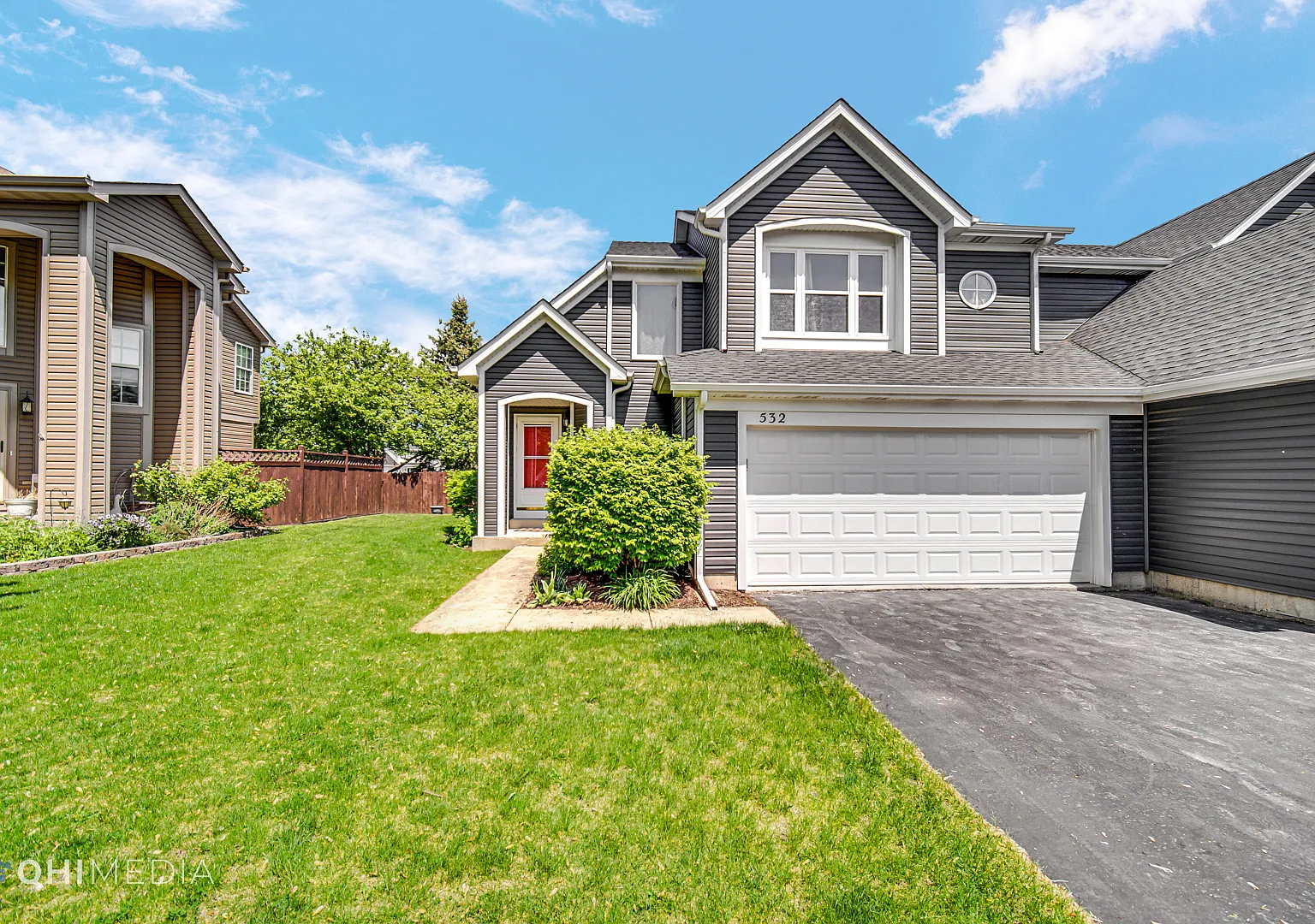 3 bed, 2.5 bath, 1350 sqft, $2,600 — Photo 3