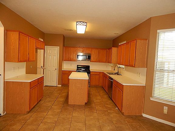 4th image of 14010 Gray Bear Cir