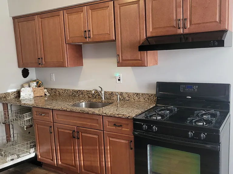 Kitchen 3