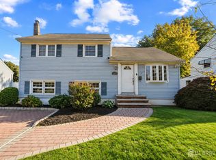 153 Whitman Ave, Edison, NJ 08817