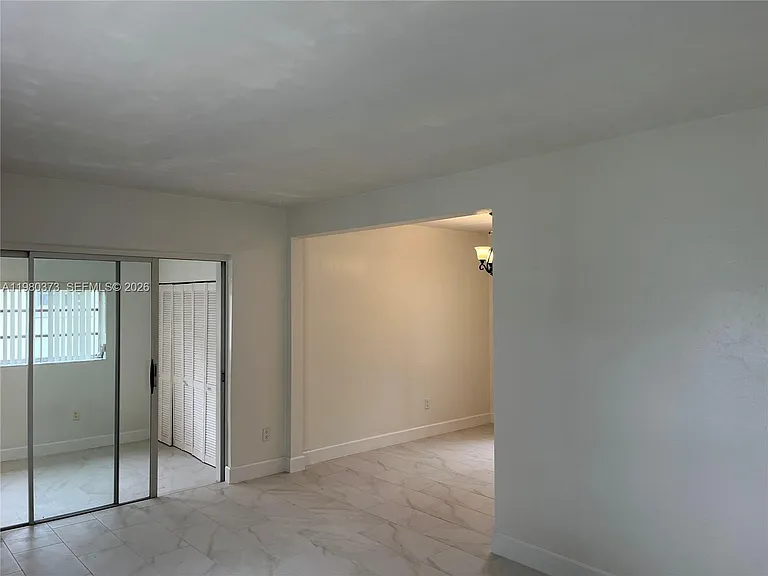 6261 NW 40th St — Photo 7