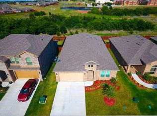 13832 Horseshoe Canyon Rd, Roanoke, TX 76262