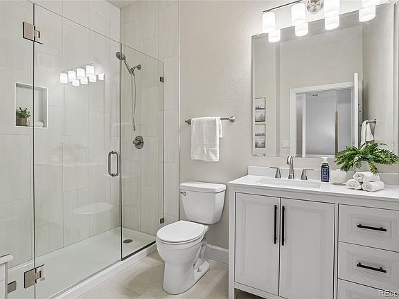 2nd image of 5677 S Park Place #B204