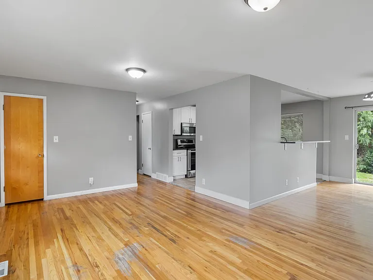 1408 Binford St #1 — Photo 9
