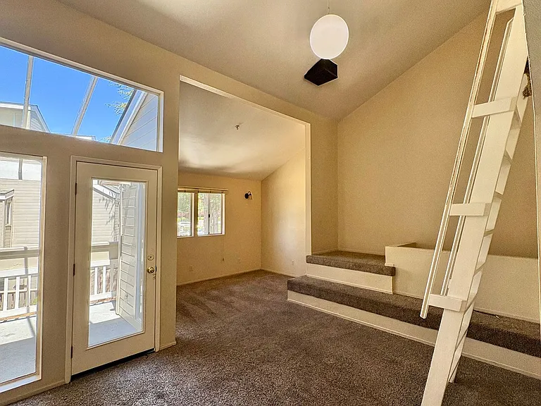 1185 E Foothill Blvd #20 — Photo 18