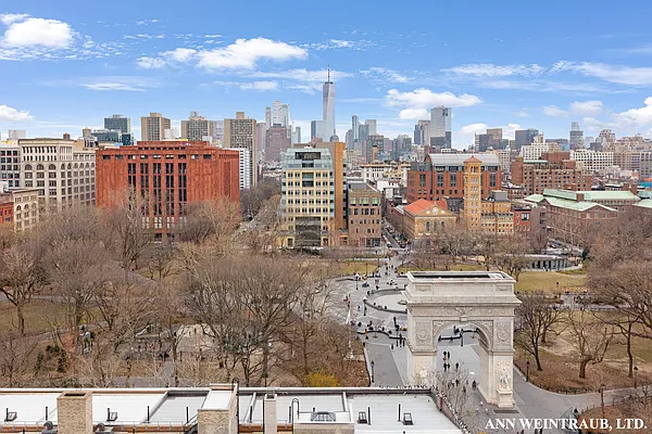 Sold by Ann Weintraub, Ltd. | media 9