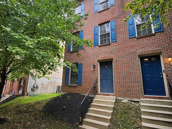 2nd image of 274 Parker Ave