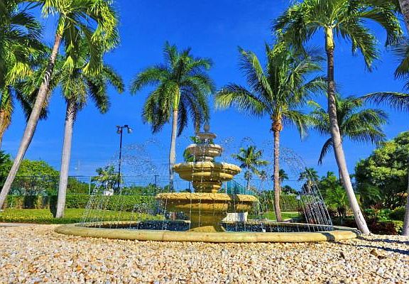 Home For Sale In Boca Bayou