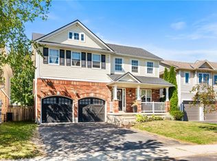 132 Blackburn Dr, Brantford, ON N3T 6S2