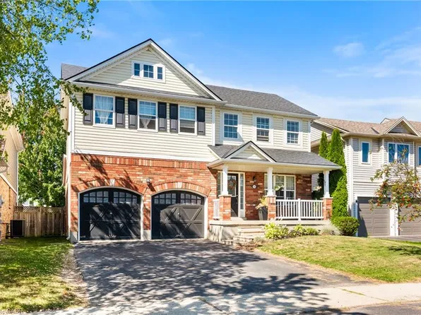 132 Blackburn Dr, Brantford, ON N3T 6S2