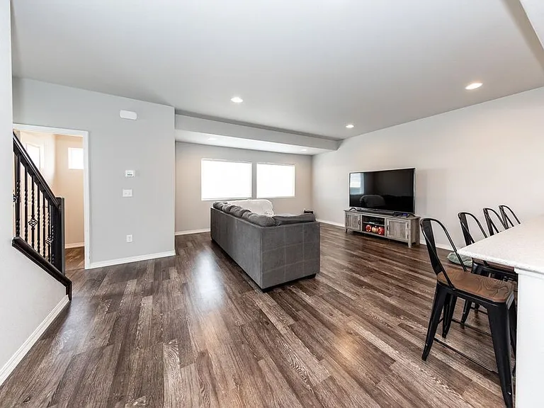 4037 Jericho Loop — Photo 11