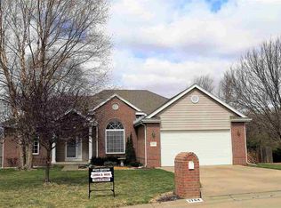2704 Saint Michael Cir, Manhattan, KS 66502