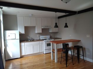 1708 W 19th St APT 2R, Chicago, IL 60608